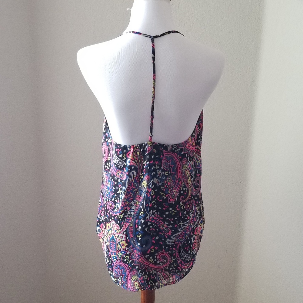 T-Strap Patterned Tank Top - Picture 2 of 5